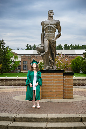 26MSUSpringGrads-0503-Alumni-010