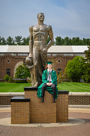 26MSUSpringGrads-0503-Alumni-086