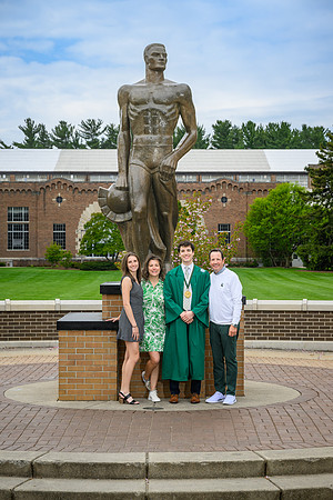 26MSUSpringGrads-0503-Alumni-157