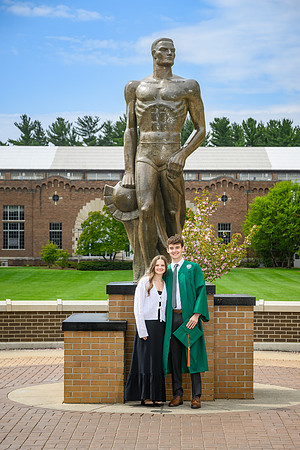 26MSUSpringGrads-0503-Alumni-139