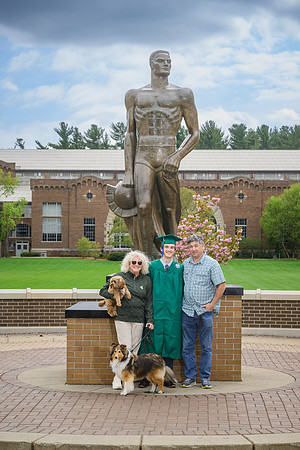 25MSUSpring-0502-Alumni-430