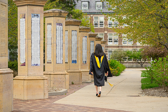 26MSUSpringGrads-0430-Ella-016