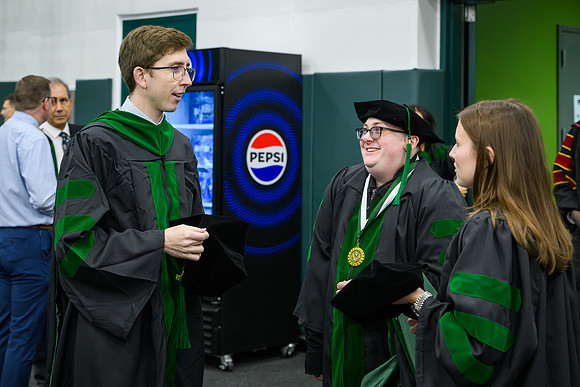 26MSU-CHM-Graduation-022