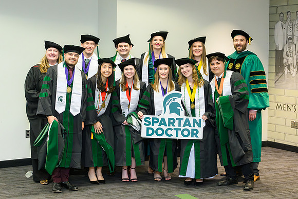 26MSU-CHM-Graduation-079