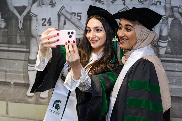 26MSU-CHM-Graduation-087