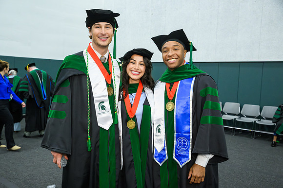 26MSU-CHM-Graduation-042
