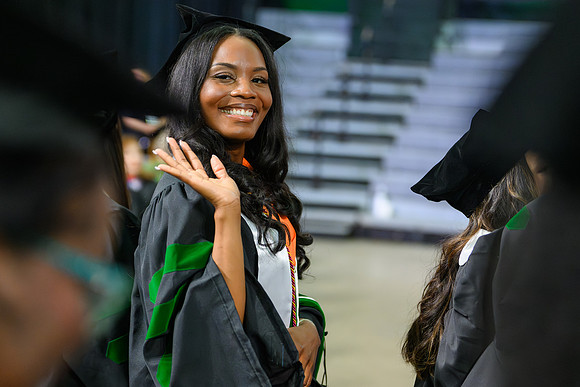 26MSU-CHM-Graduation-136