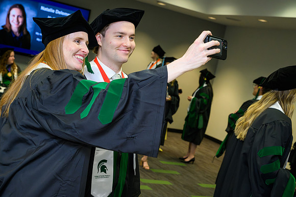 26MSU-CHM-Graduation-076