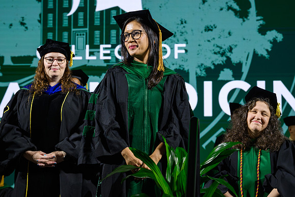 26MSU-CHM-Graduation-198