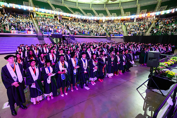 26MSU-CHM-Graduation-164