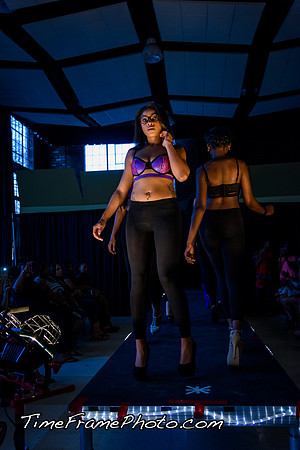 16Alpha-Show-062