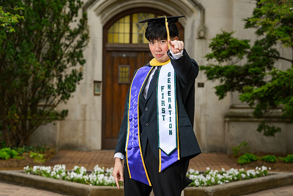 26MSUSpringGrads-0506-MichaelHanaa-040