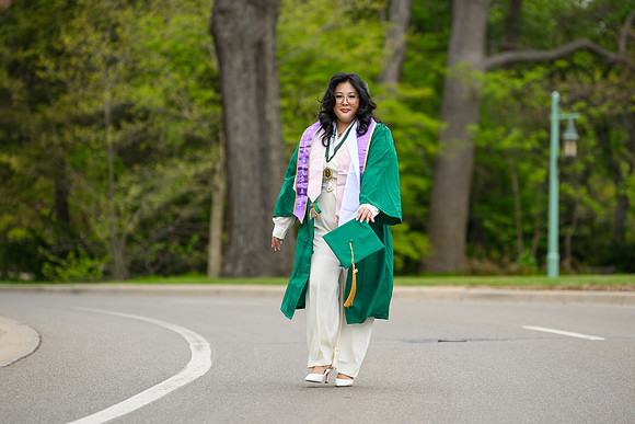 26MSUSpringGrads-0506-MichaelHanaa-058