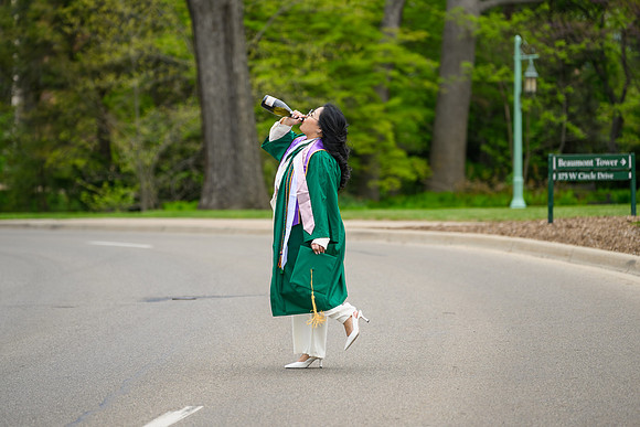 26MSUSpringGrads-0506-MichaelHanaa-071