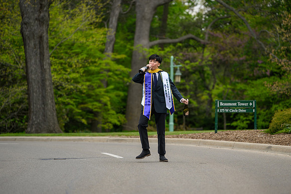 26MSUSpringGrads-0506-MichaelHanaa-066