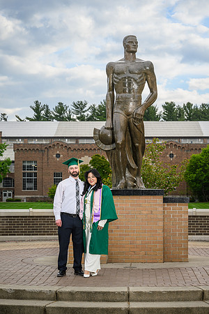 26MSUSpringGrads-0506-MichaelHanaa-028