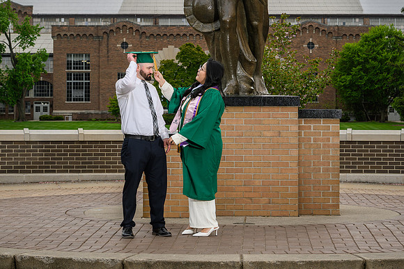 26MSUSpringGrads-0506-MichaelHanaa-029