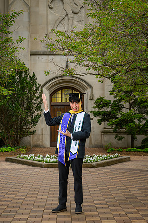 26MSUSpringGrads-0506-MichaelHanaa-039