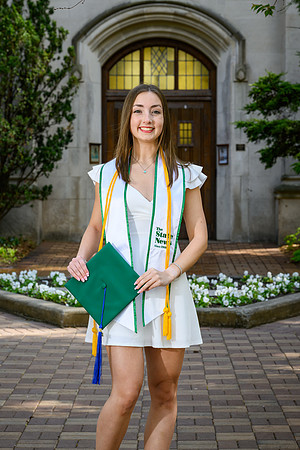 26MSUSpringGrads-0507-Ellie-003