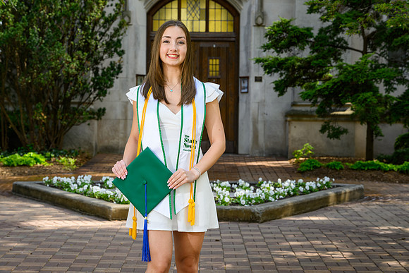 26MSUSpringGrads-0507-Ellie-002