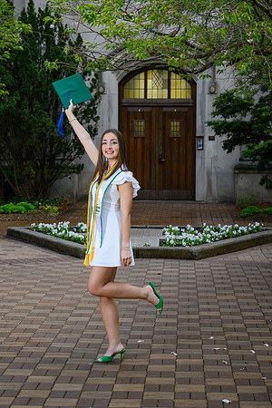 26MSUSpringGrads-0507-Ellie-006