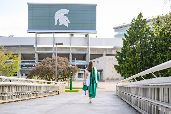 26MSUSpringGrads-0507-Ellie-037