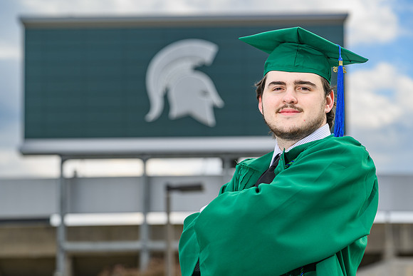 26MSUSpringGrads-0507-Joshua-015