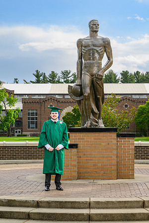 26MSUSpringGrads-0507-Joshua-001