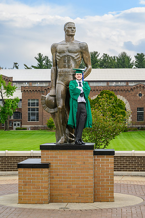26MSUSpringGrads-0507-Joshua-005