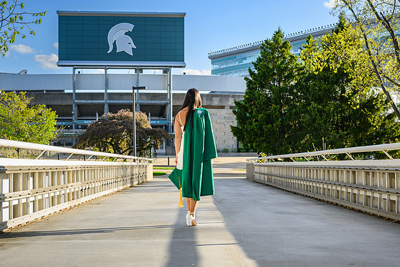 26MSUSpringGrads-0511-Bleu-033
