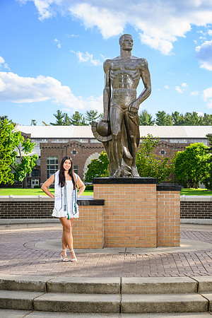 26MSUSpringGrads-0511-Bleu-003