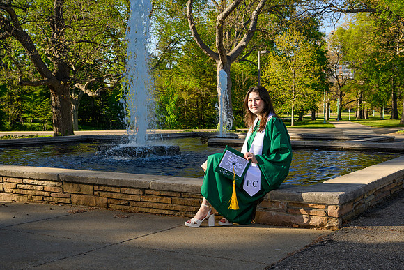 26MSUSpringGrads-0514-Sofia-016