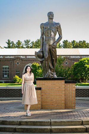 26MSUSpringGrads-0514-Sofia-001