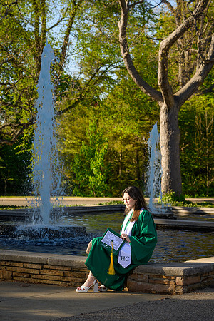 26MSUSpringGrads-0514-Sofia-015