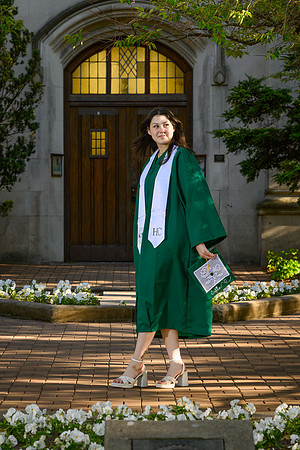 26MSUSpringGrads-0514-Sofia-018