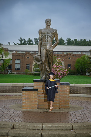 25MSUSpring-0502-Alumni-044