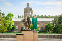 24MSUSpring-0504-Chesterfield4-011