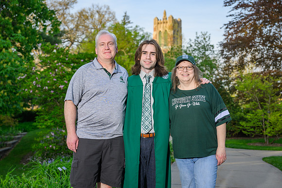 24MSUSpring-0504-Chesterfield4-061