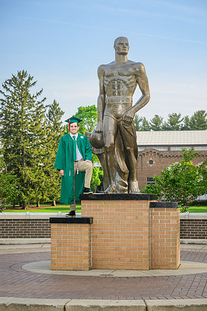 24MSUSpring-0504-Chesterfield4-002