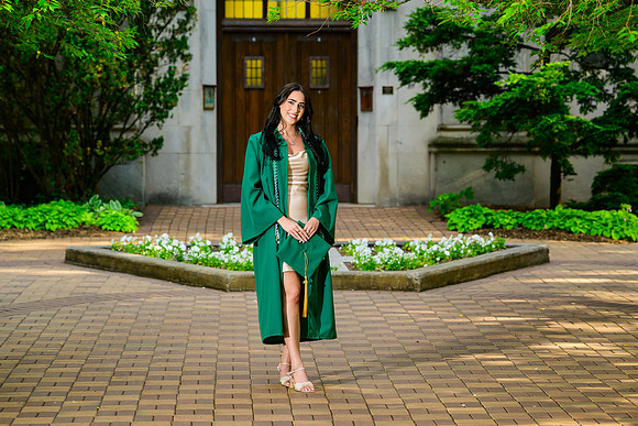 26MSUSpringGrads-0601-Sydney-012