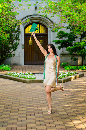 26MSUSpringGrads-0601-Sydney-022