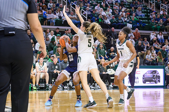 24MSUWBB-Yale-088
