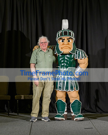 23MSU-Service-Sparty-095