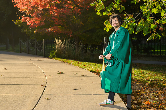 26MSU-FallGrads-1019-Oscar-012
