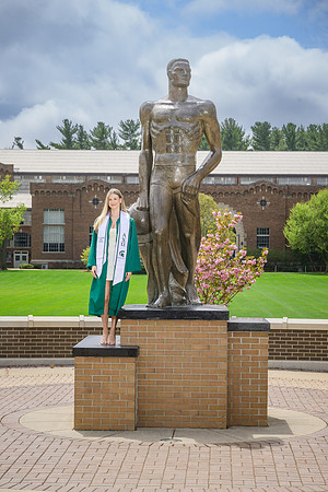 25MSUSpring-0502-Alumni-218