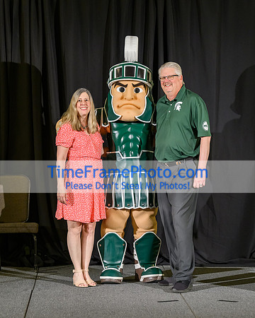 23MSU-Service-Sparty-094