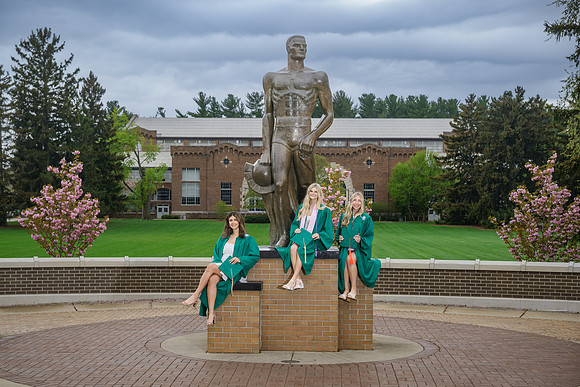 25MSUSpring-0502-Alumni-116