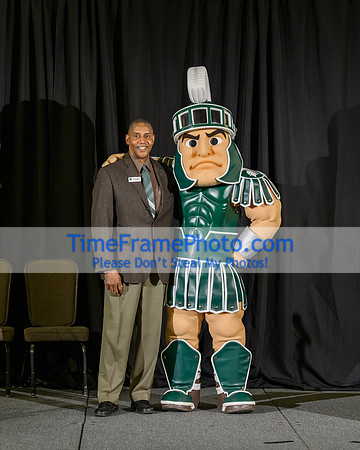 23MSU-Service-Sparty-091