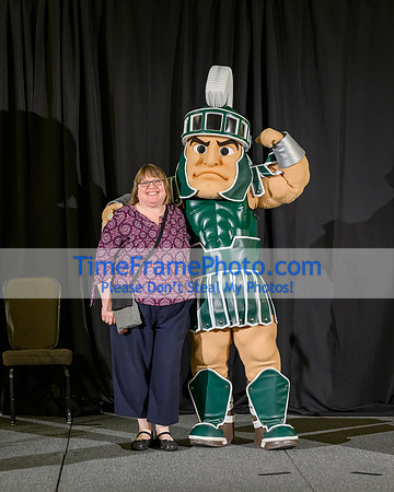 23MSU-Service-Sparty-047