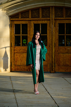 26MSUSpringGrads-0601-Sydney-040